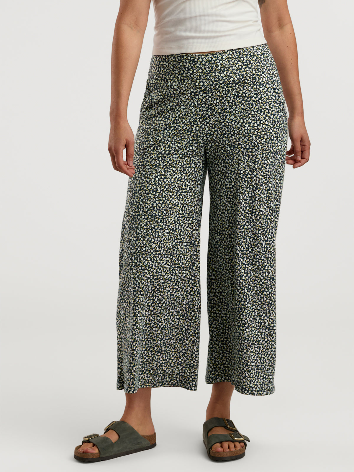 Toad&Co Women's Pull On Wide Leg Corduroy Pants Cascadia – Title Nine