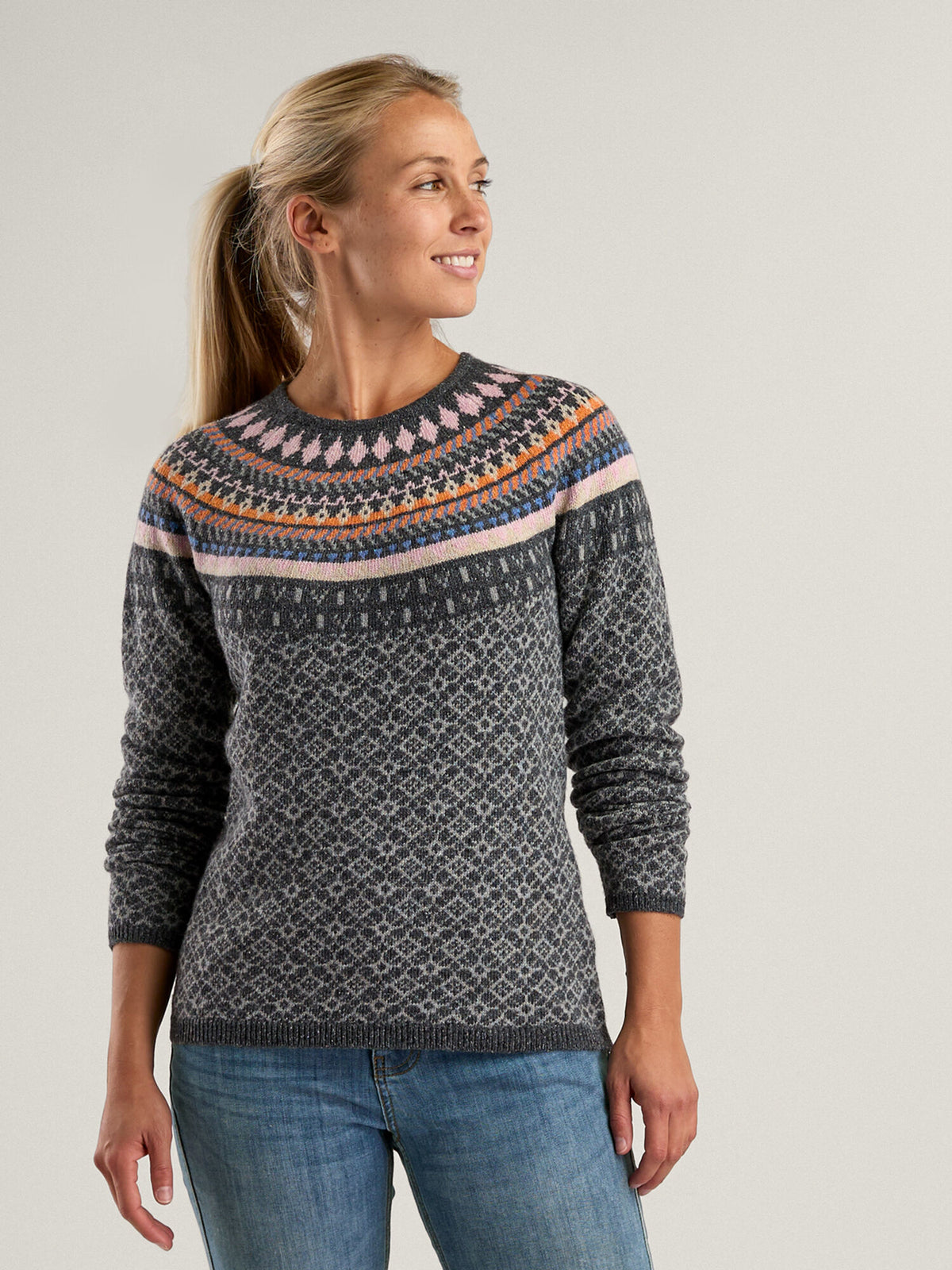 Por Vida Sweater