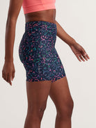 MVT Train Shorts 6" all-groups