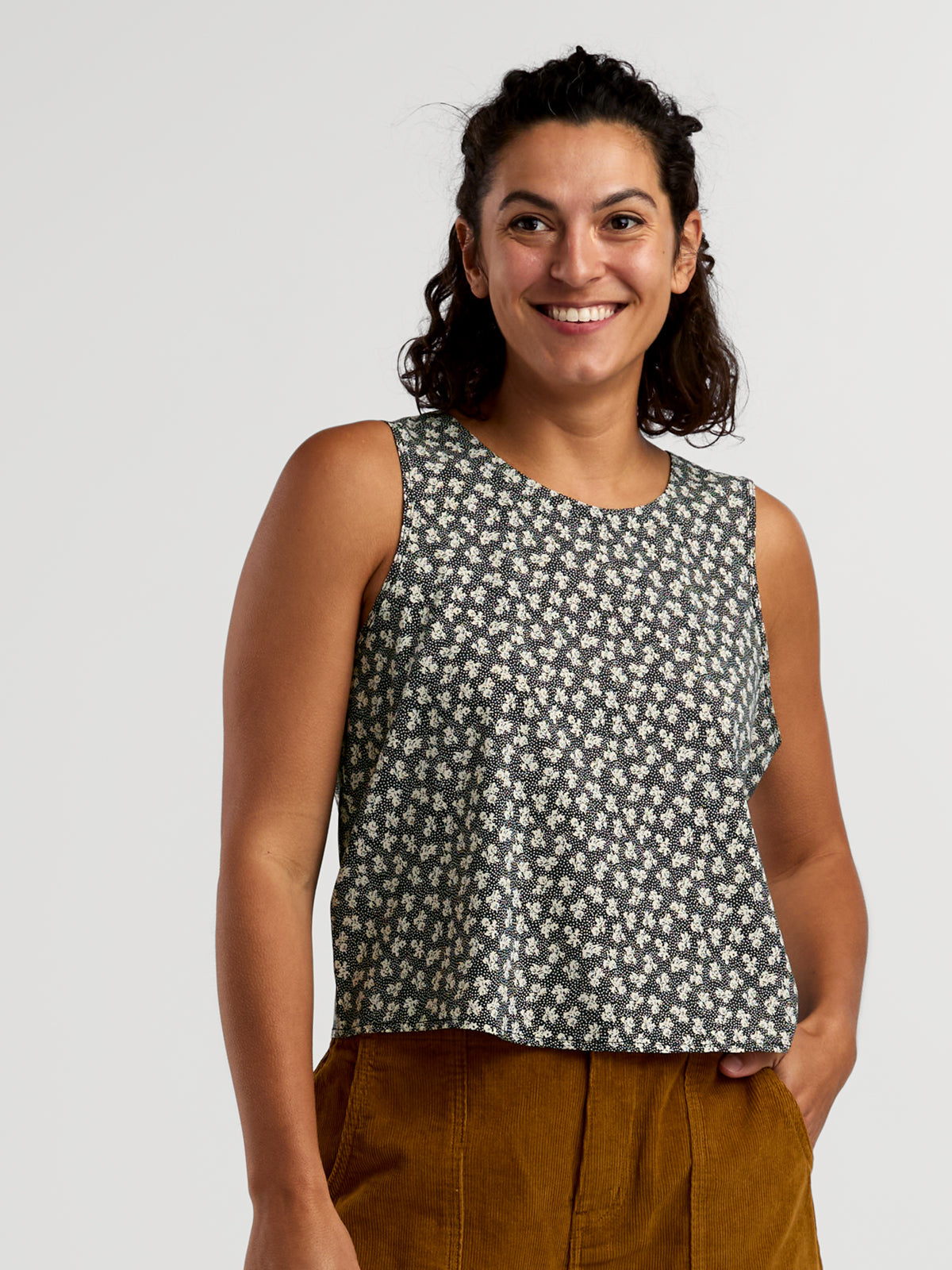 Crusher Button Back Tank