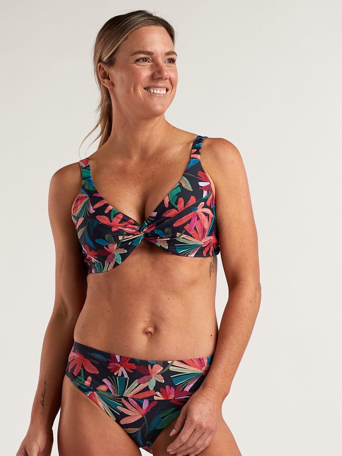Pele Underwire Bikini Top - Montego