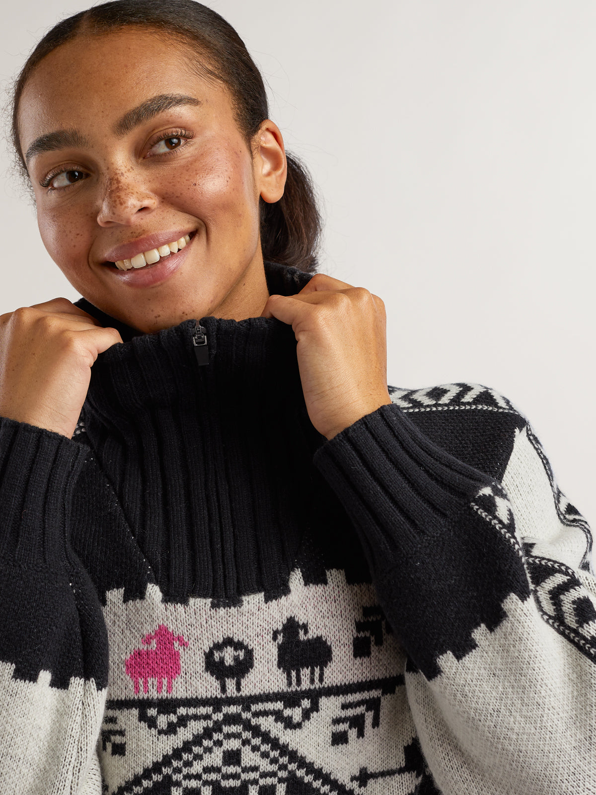 Saga Sweater