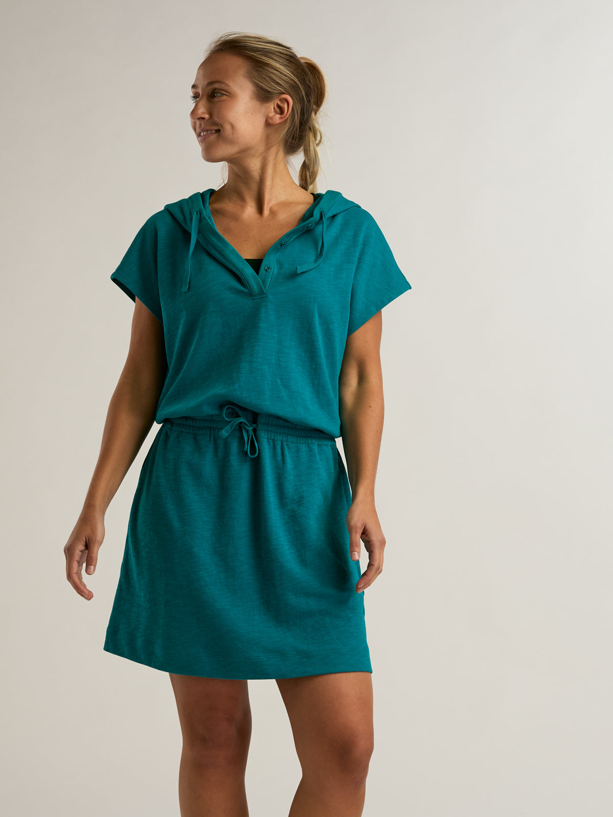 La Ola Hooded Dress