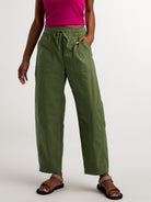 Scout Barrel Pants