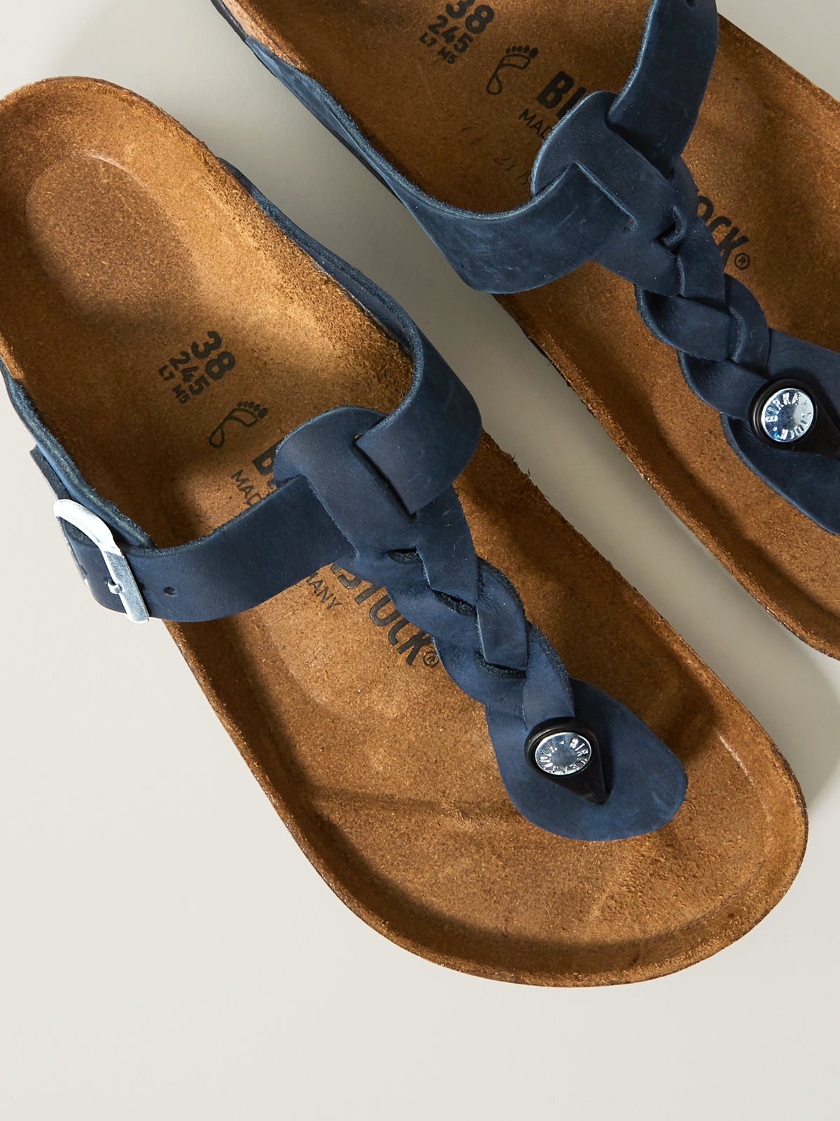Gizeh Braided Thong Sandals - Oiled Leather