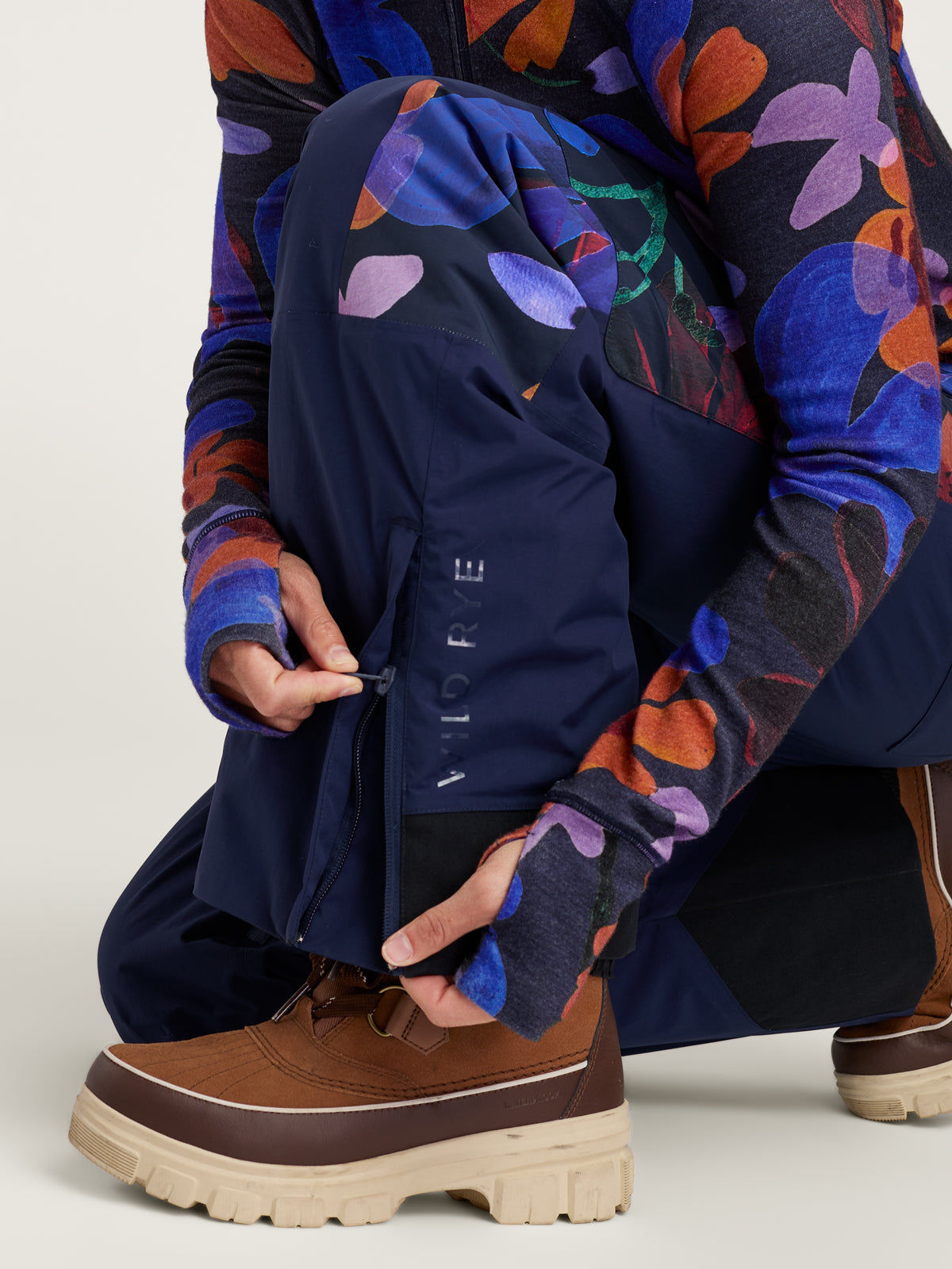 Roundhouse Insulated Pants