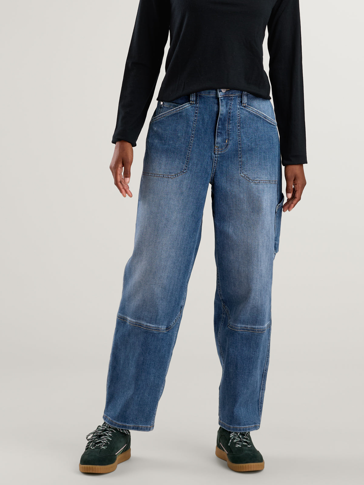 Performance High Rise Barrel Jean