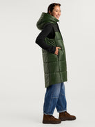 Daisy Vest all-groups