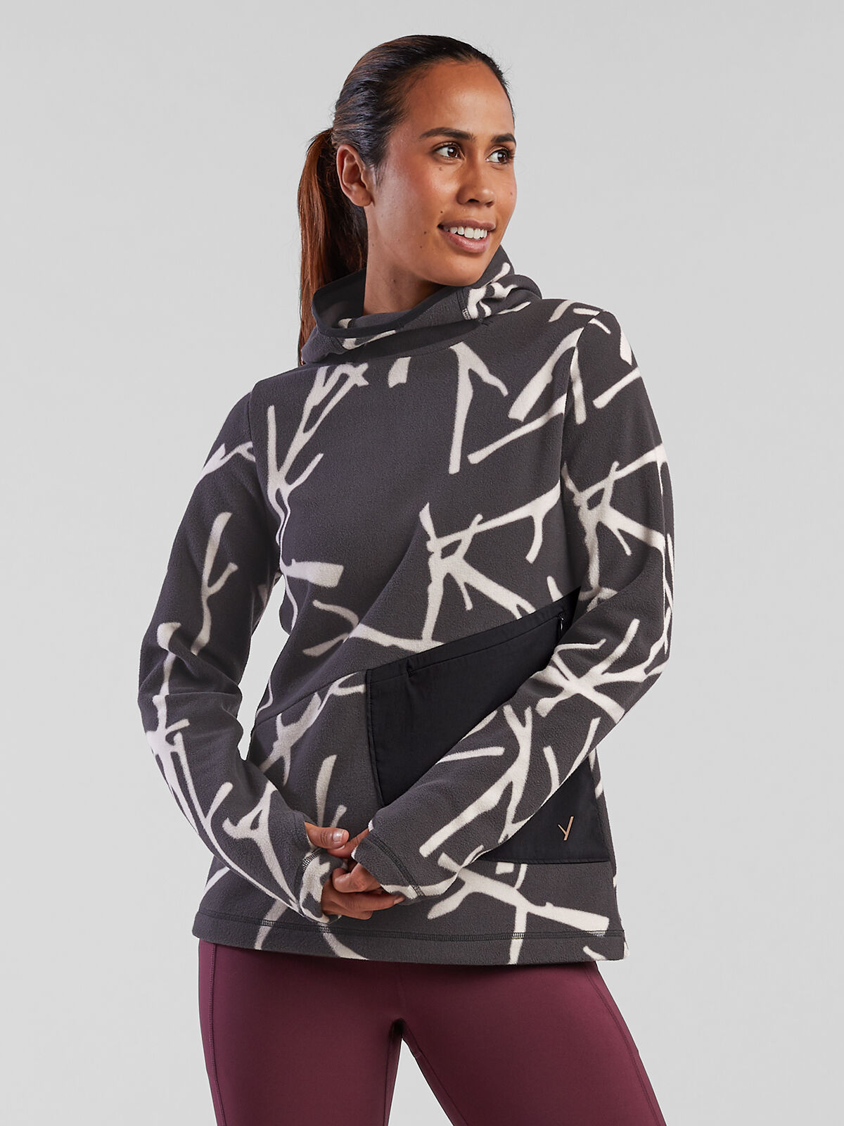 Indyeva Midlayer Pullover Hoodie: Nikita | Title Nine