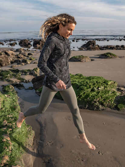 Mad Dash Reversible 7/8 Running Tights - Solid, , model