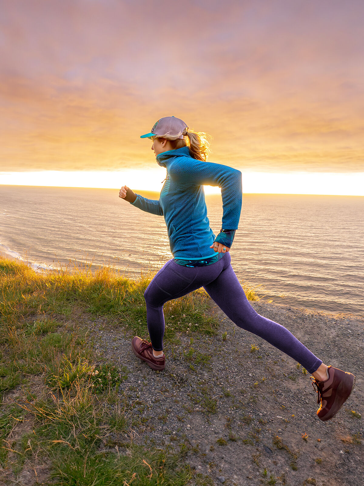 Patagonia Women's R1 Air Full-Zip Fleece Hoodie Outlet