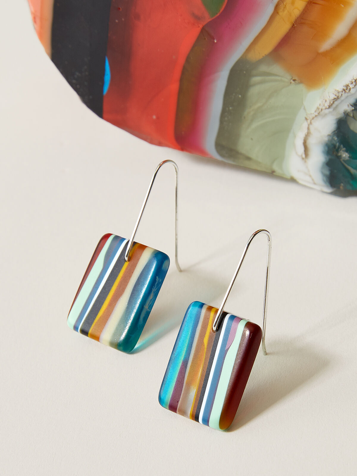 アクセサリー #111 mama Surf Surf Gems Sustainable Jewelry: Medium Earrings | Title Nine