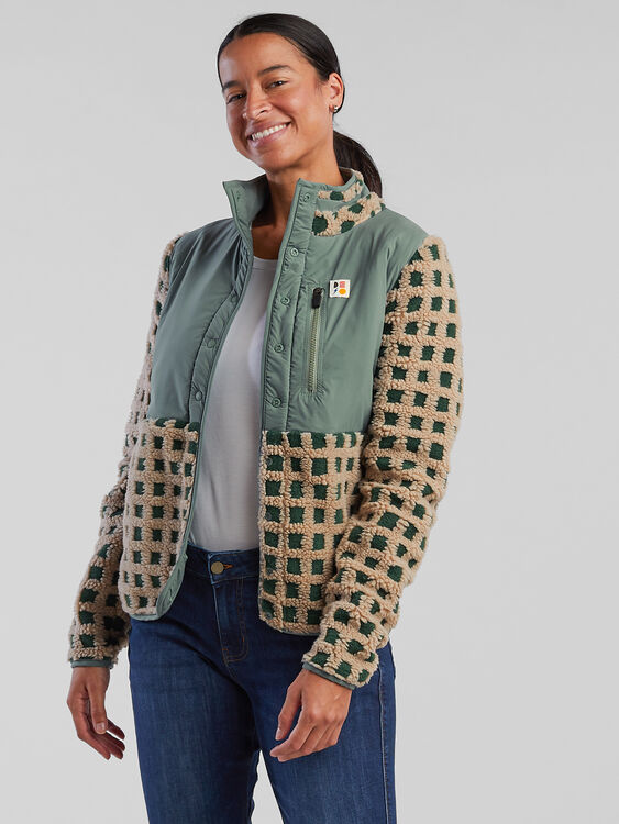 Deso Supply Women Foothills Snap Fleece Jacket | Title Nine