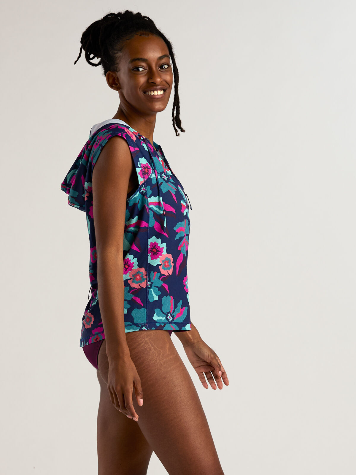 Women's Sunbuster 1/4 Zip Cap Sleeve Sun Shirt | Title Nine