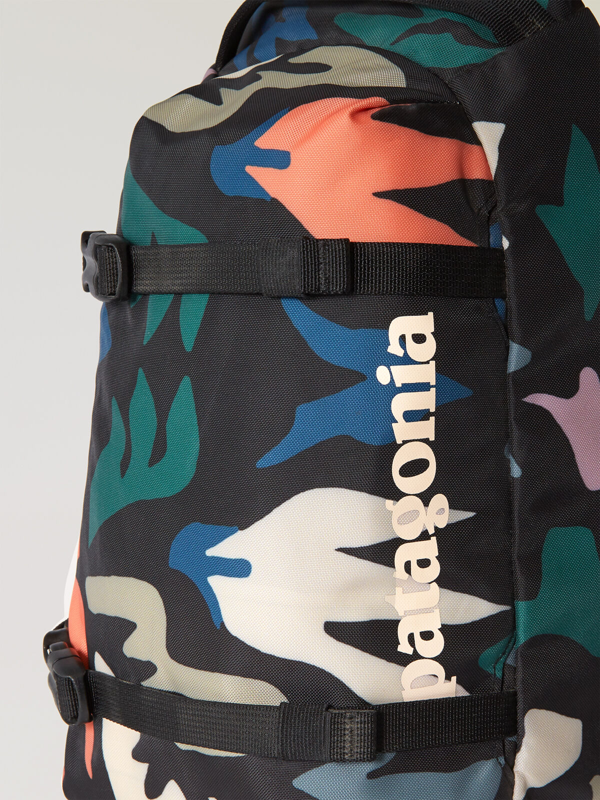 Patagonia Atom Sling Bag - 8L | Title Nine