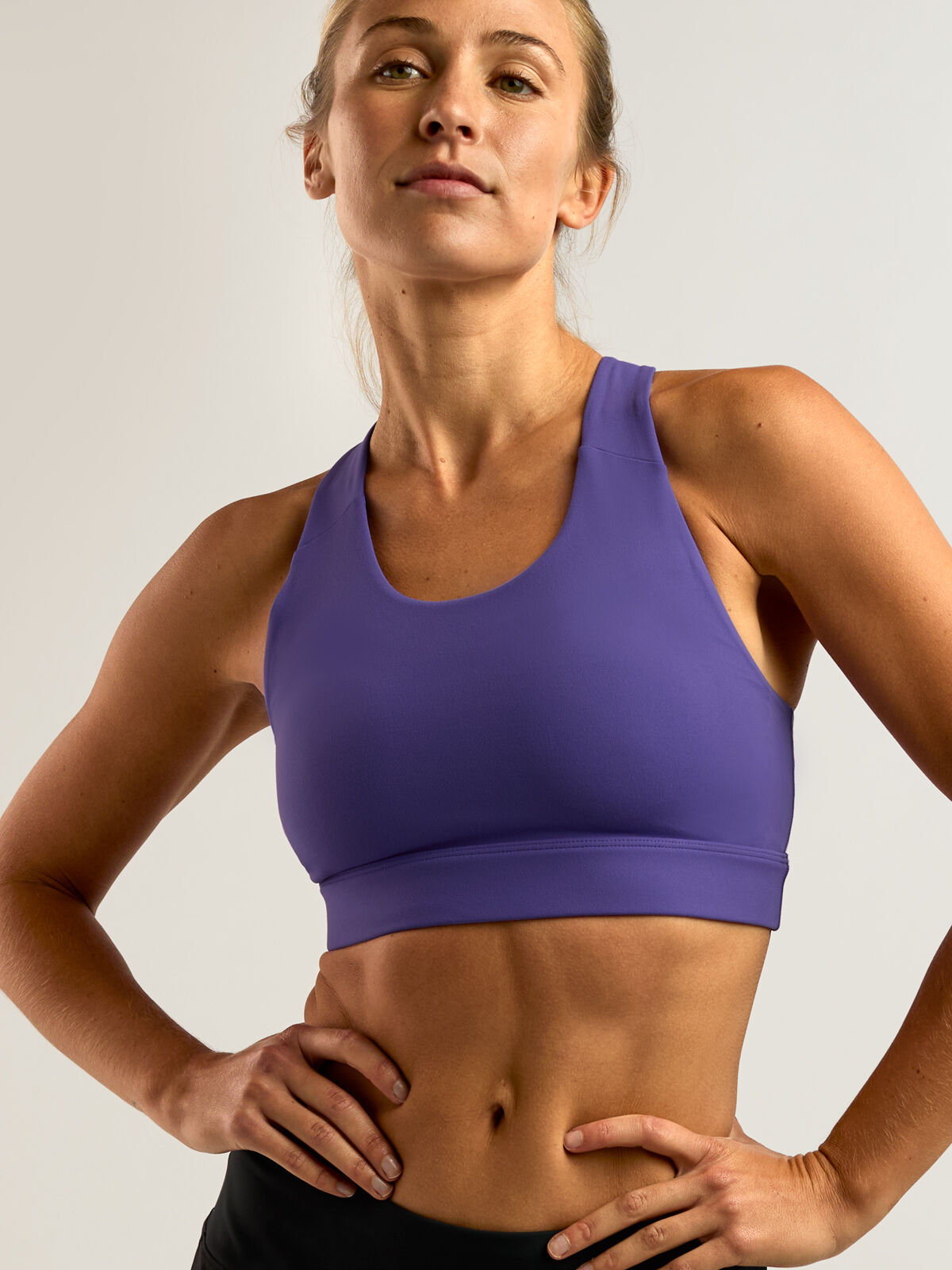 Brooks Running Women's Luxe Pocket Bra | Title Nine