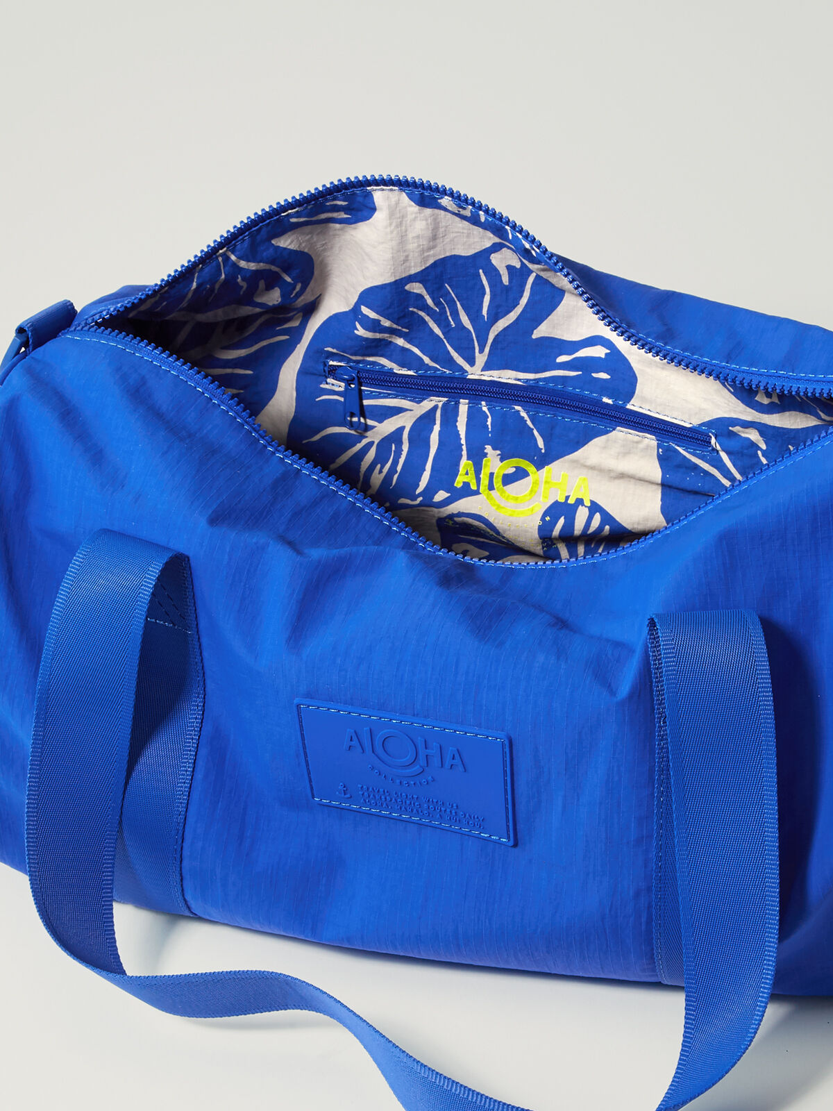 ★★aloha！！★★ Leiha'a'akolea 16 Inch Keep It Light Laptop Case in Mauka by Sig