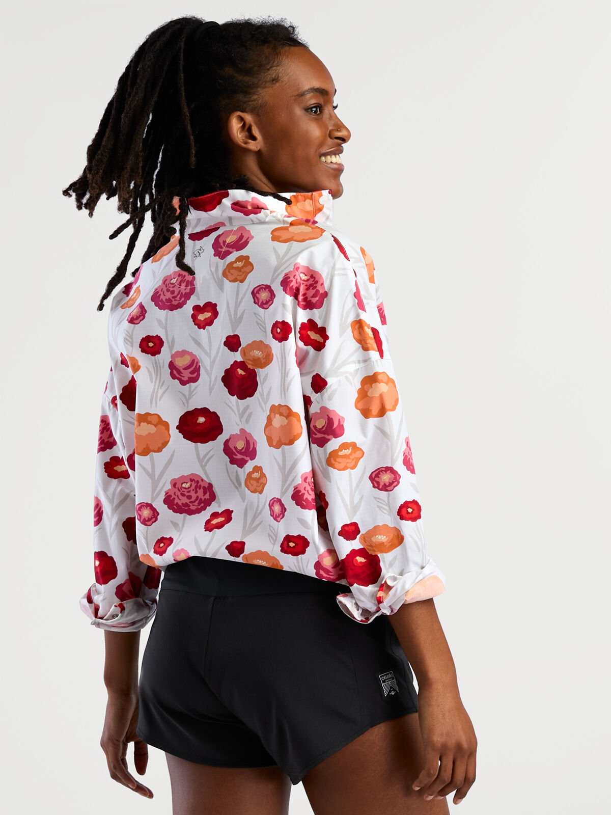 Women's Windbreaker: High Country Pullover | Title Nine