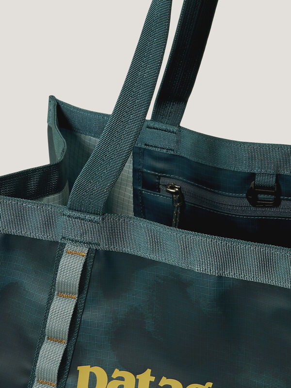Patagonia Travel Black Hole Tote - 25L