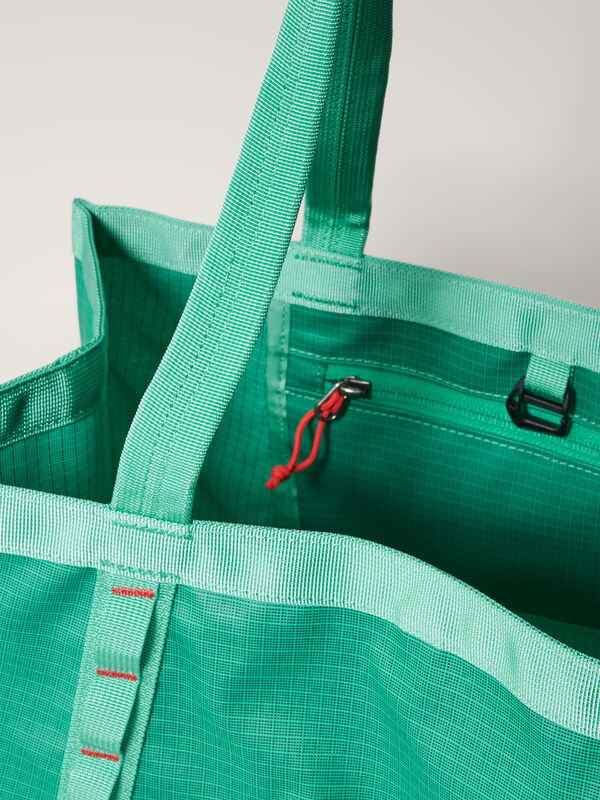 Patagonia Travel Black Hole Tote - 25L