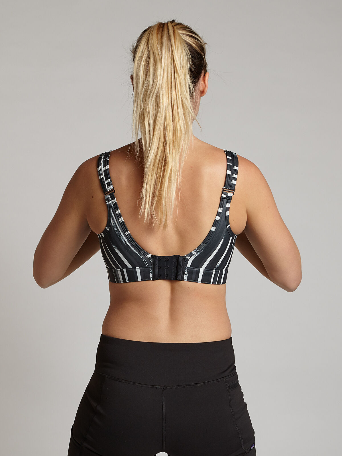 Tech athena sale sports bra