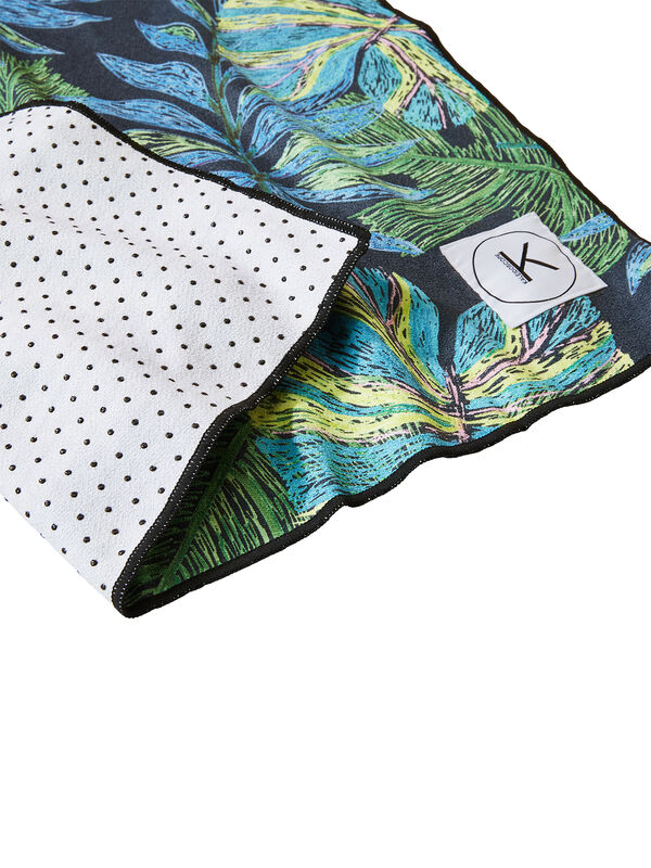 Best Yoga Towel: Kaleidoscope Yoga Towel