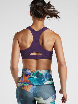 Fits-to-a-T Sports Bra