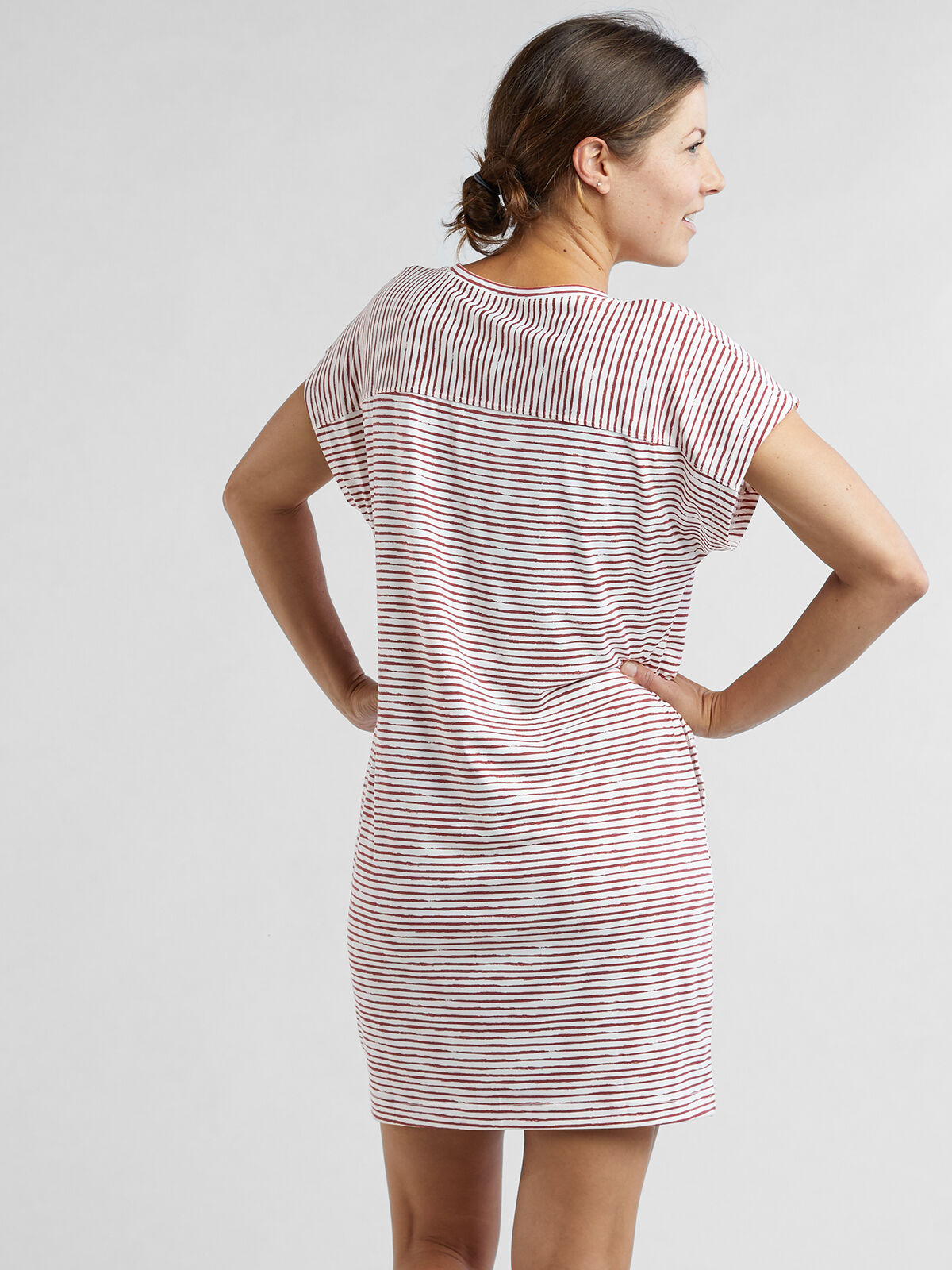 Hiolani v neck dress Clearance