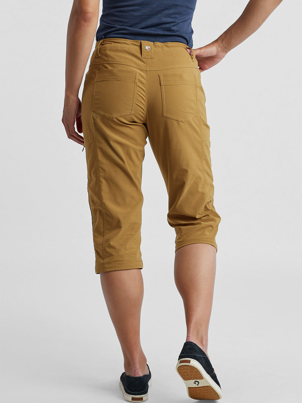 Walking top capri pants