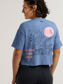Women&rsquo;s Jett Long Sleeve Quick-Dry Graphic Tee | Title Nine