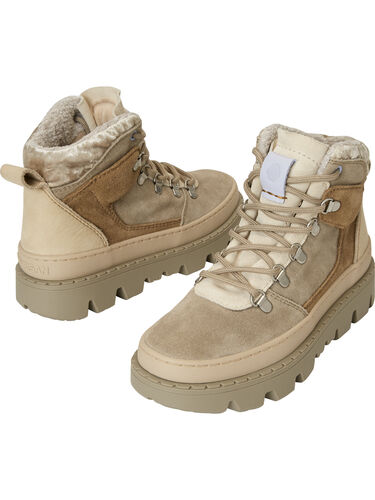 Unalome Boot