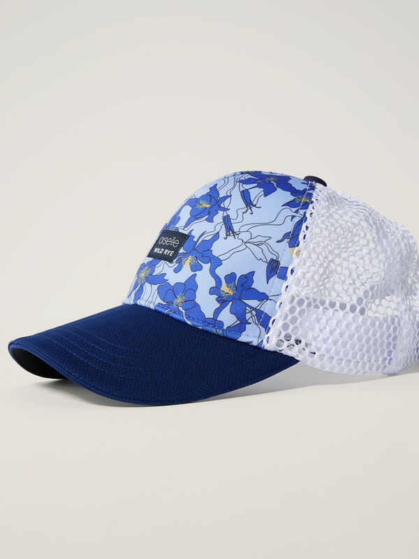 Runner Trucker Hat