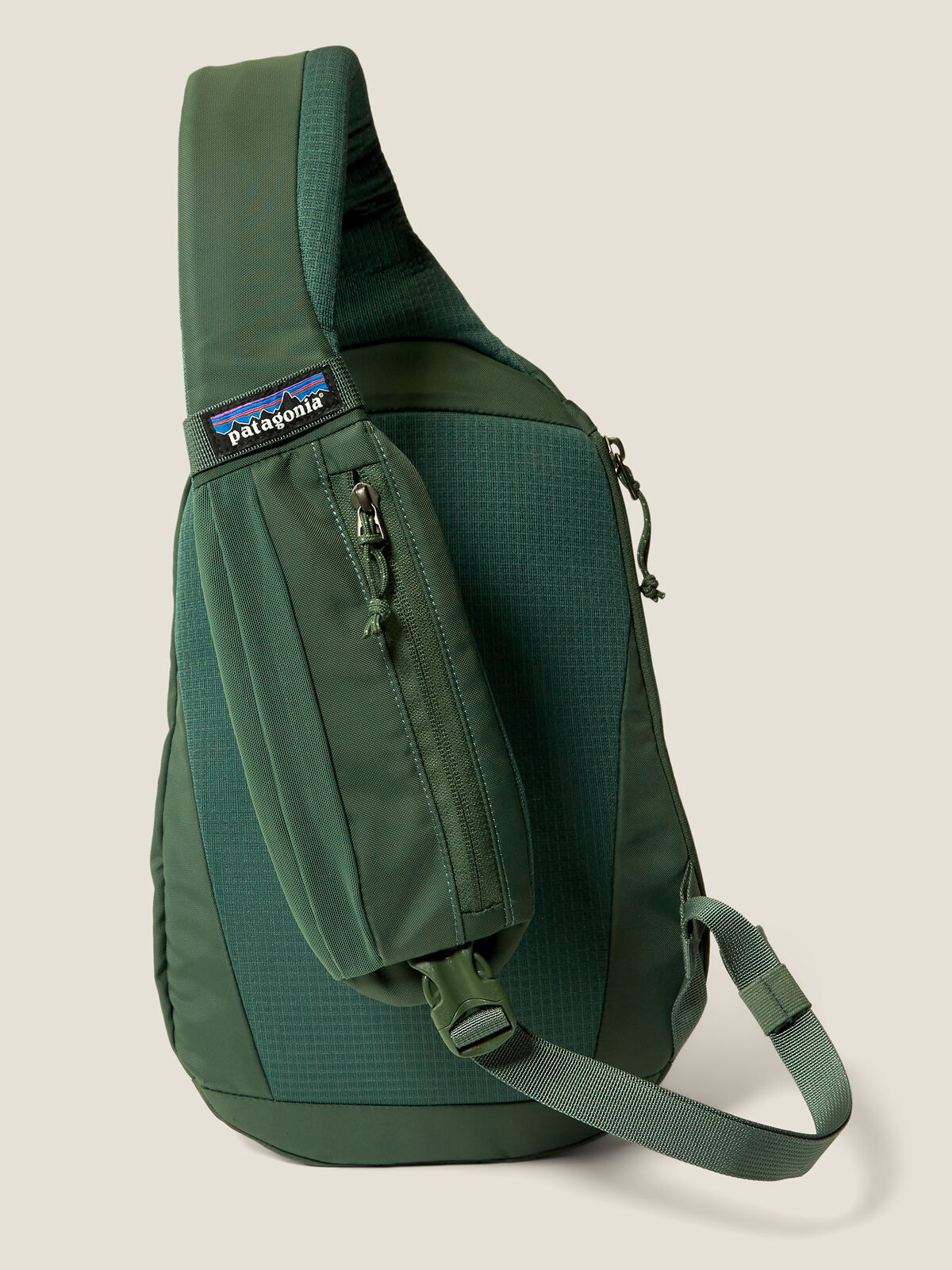 Patagonia Atom Sling Bag - 8L | Title Nine