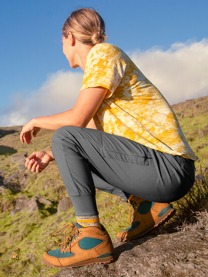 Women's Stretch JAG Pants - Wrinkle-Resistant