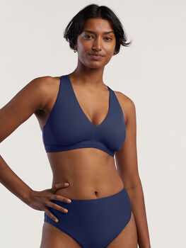 Sporty Bikini Top: Better Solid Colors