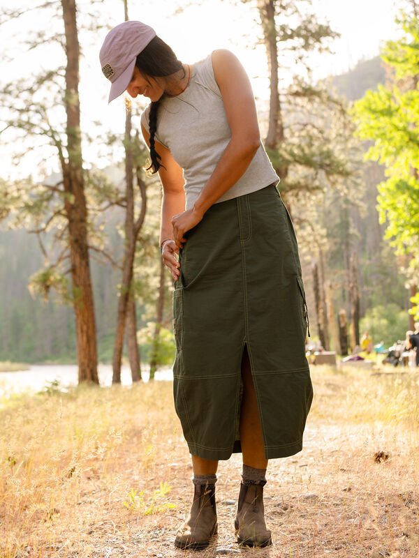 Scout Midi Cargo Skirt Women&rsquo;s Hiking Cargo Skirt