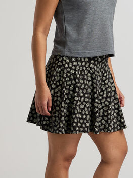 Toad&Co Travel Skort: Swing