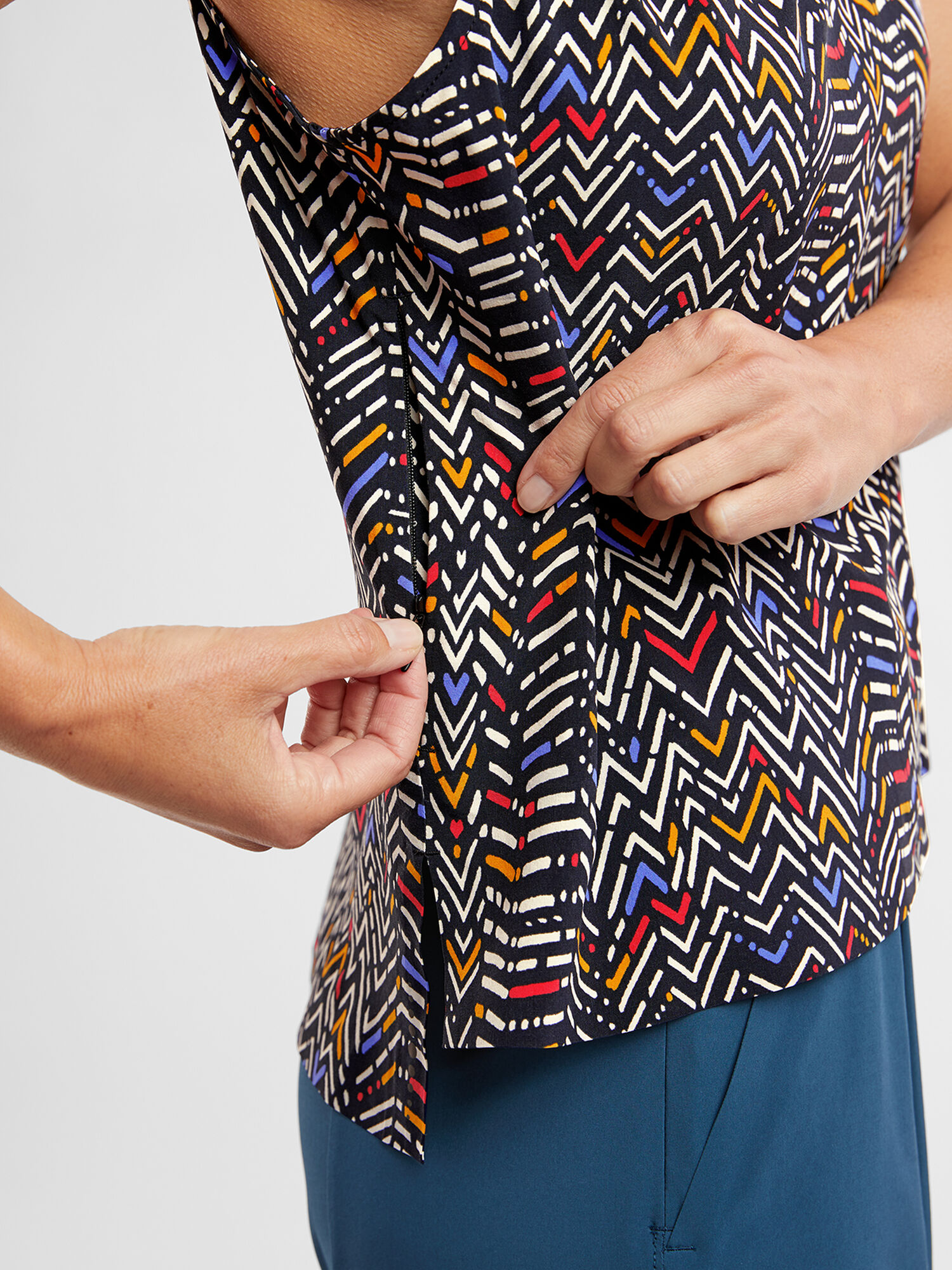 Round Trip Pocket Tank Top - Bodega, , original