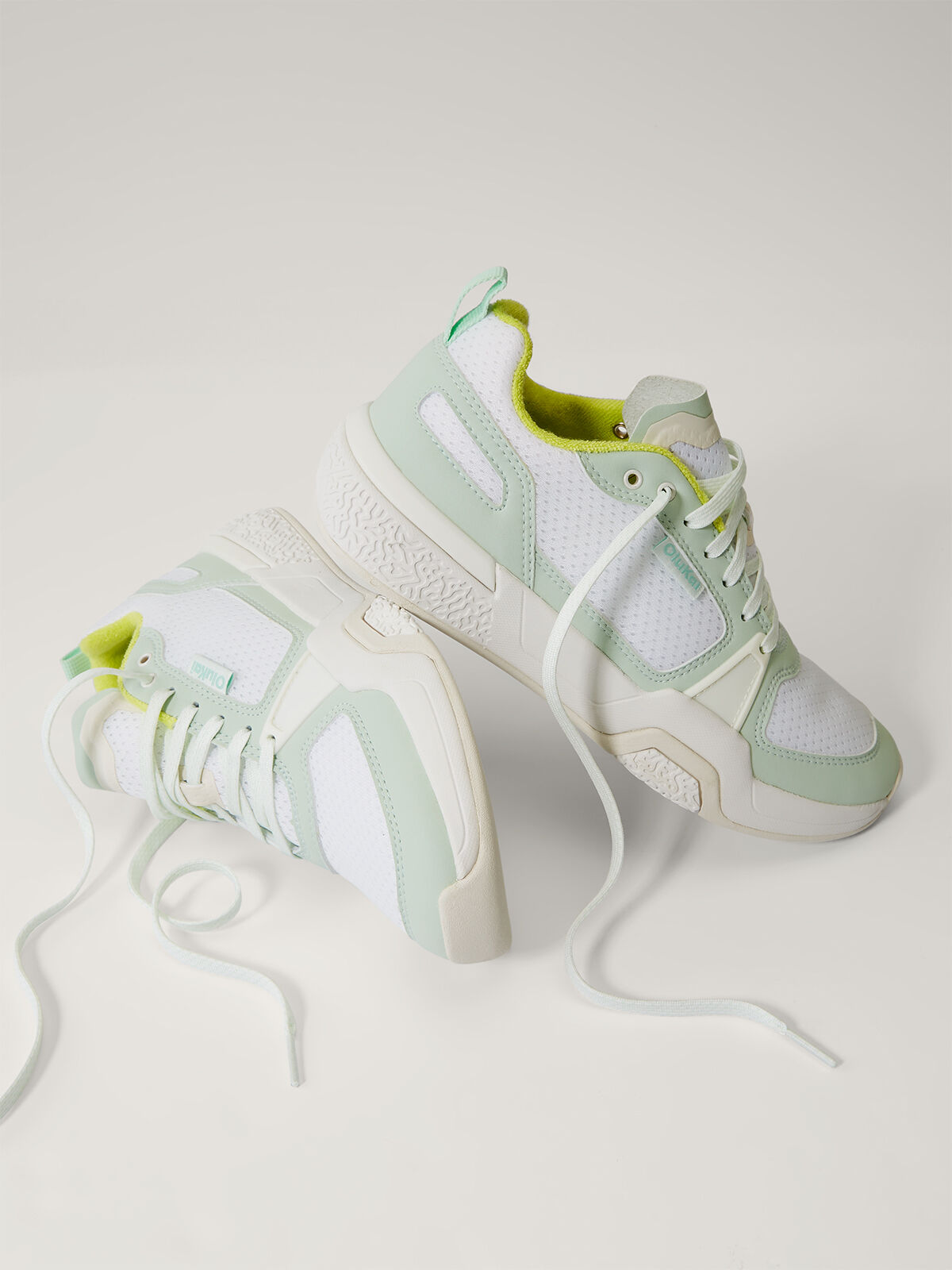 Olukai Women's 'Anau Pickleball Shoes | Title Nine