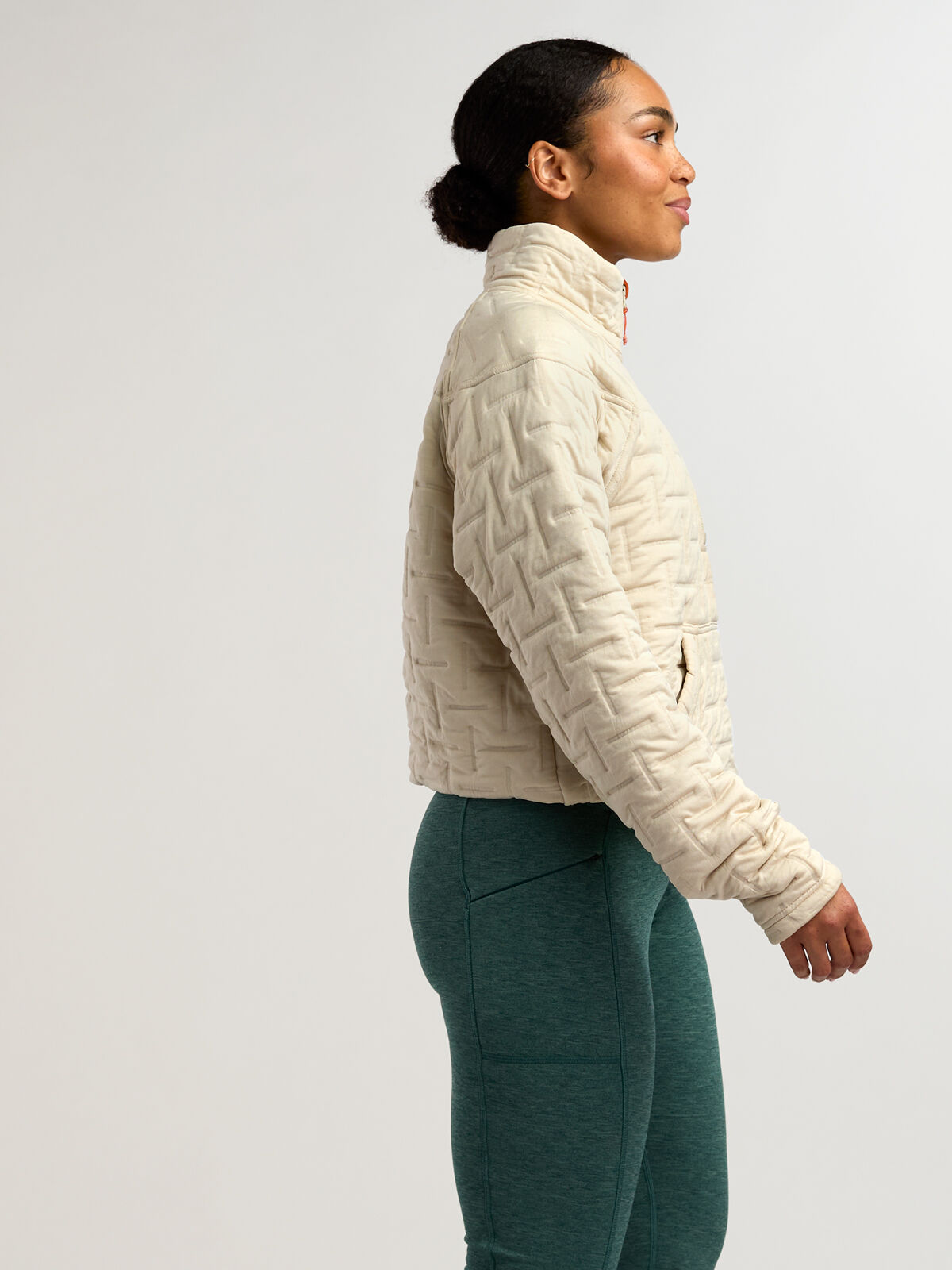 Women's Outta Range Quilted 1/4 Zip Pullover | Title Nine | Title Nine