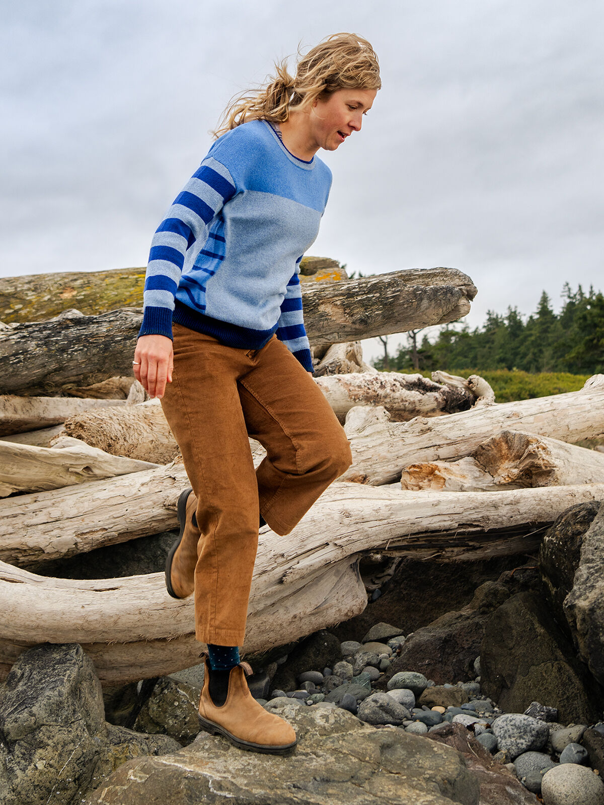 Krimson Klover Crew Neck Sweater: A La Mode