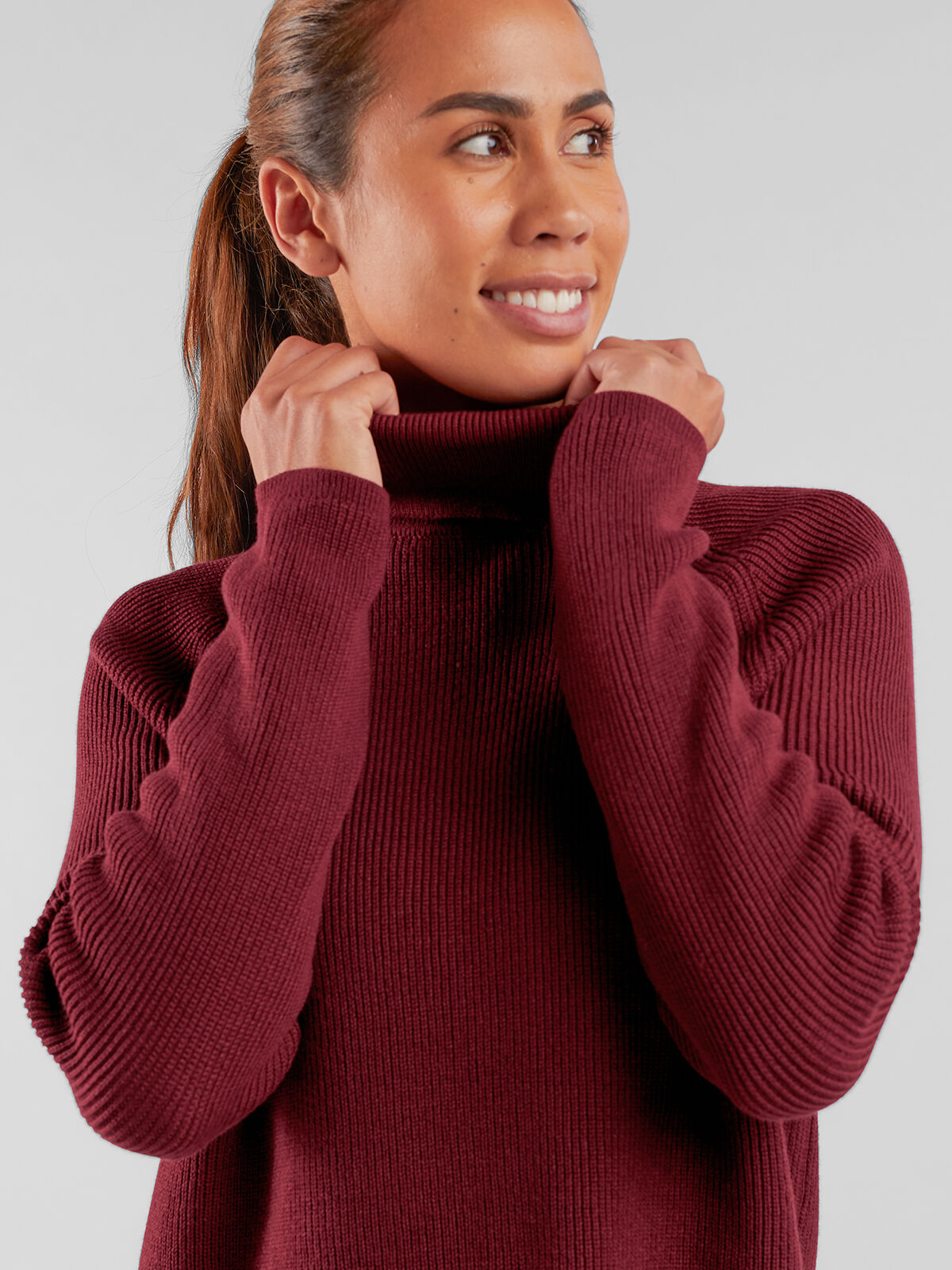 Women's burgundy turtleneck sweater sale