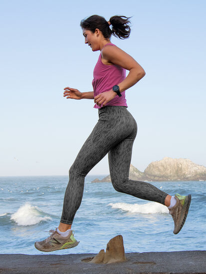 Mad Dash Reversible 7/8 Running Tights - Glacier Meadows, , model
