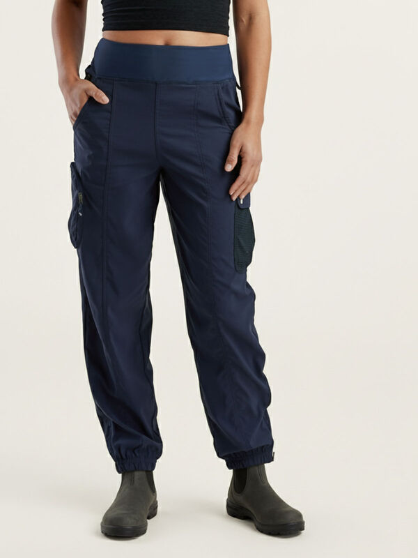 Cordillera Cargo Hiking Pants - Petite