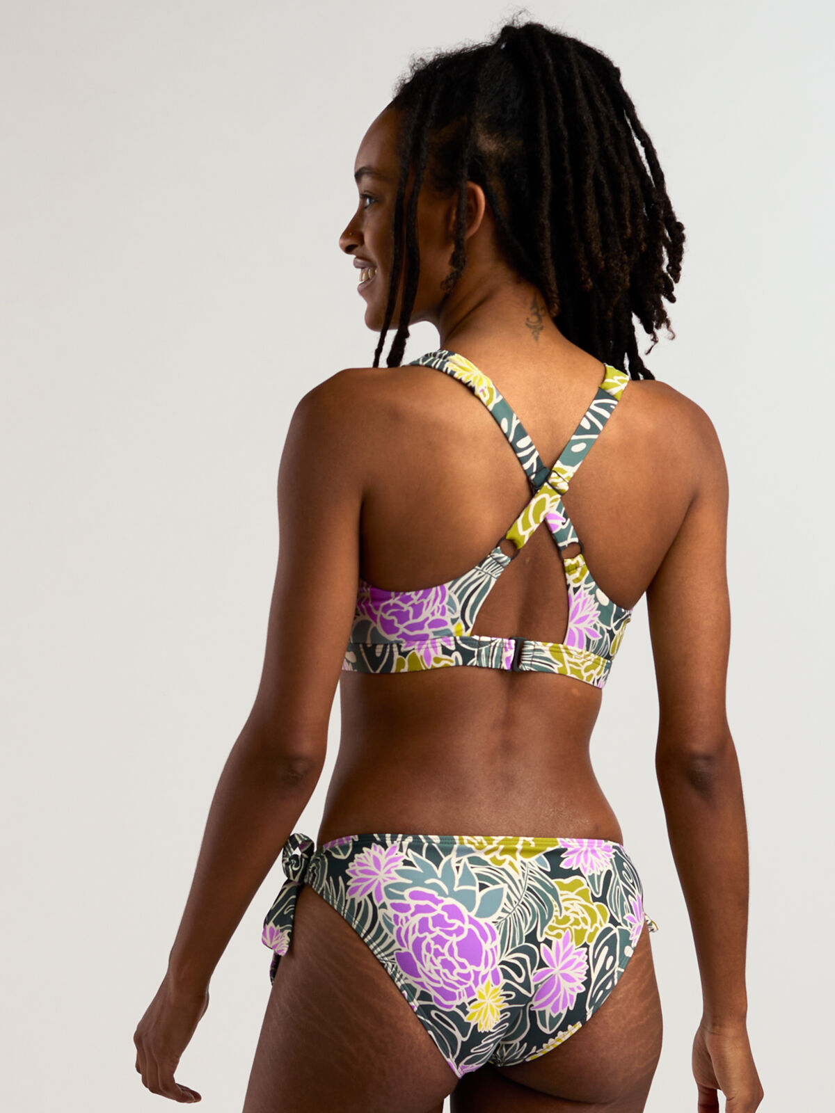 Women's Wire-Free Bikini Top UPF Better - Selva | Title Nine