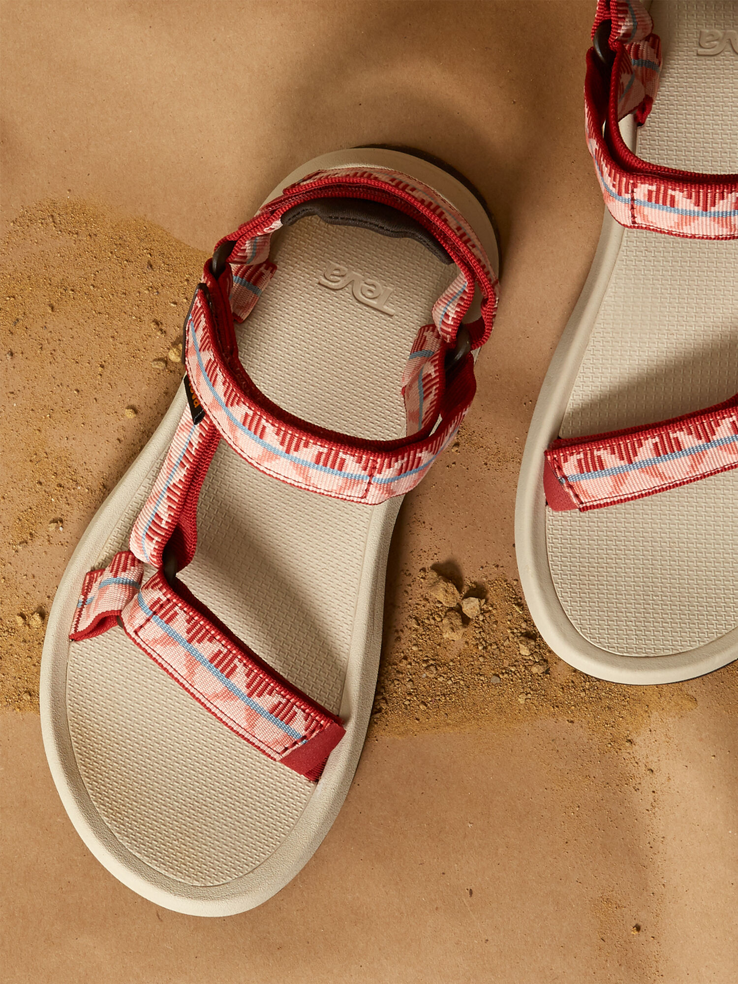 Hurricane XLT3 Criss Cross Sandals, , original