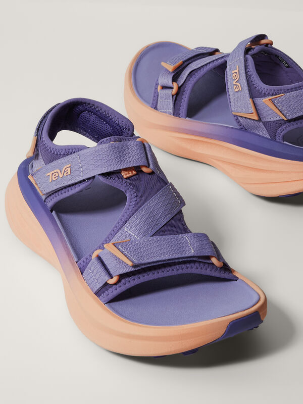 Teva Women's Aventrail R2T Trail Running Hiking Sandal