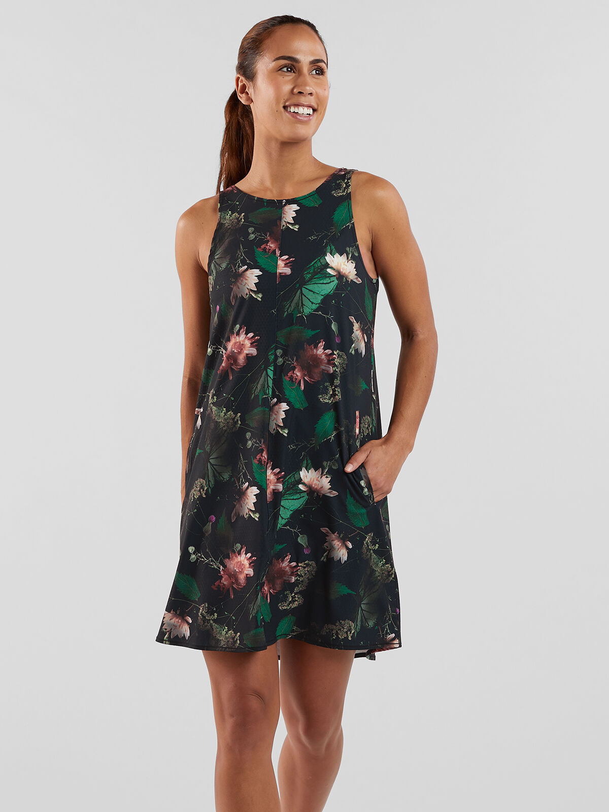 Oiselle dress shop