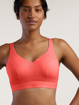 Marvel Minimalist Underwire Sports Bra