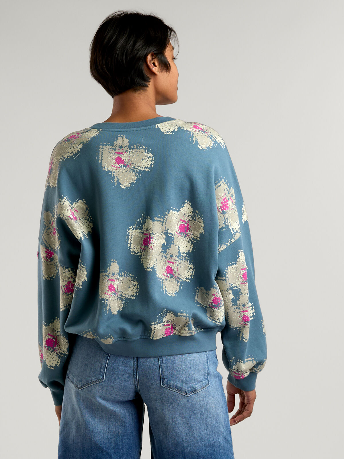 Unicorn Sweatshirt – Organic Cotton Graphic Sweatshirt | Title Nine